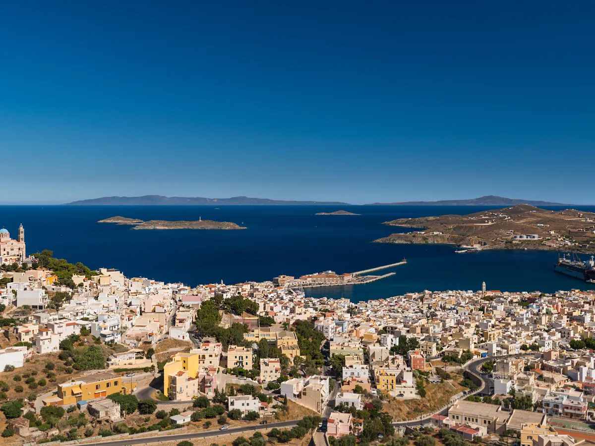 I ermoypoli apo psila